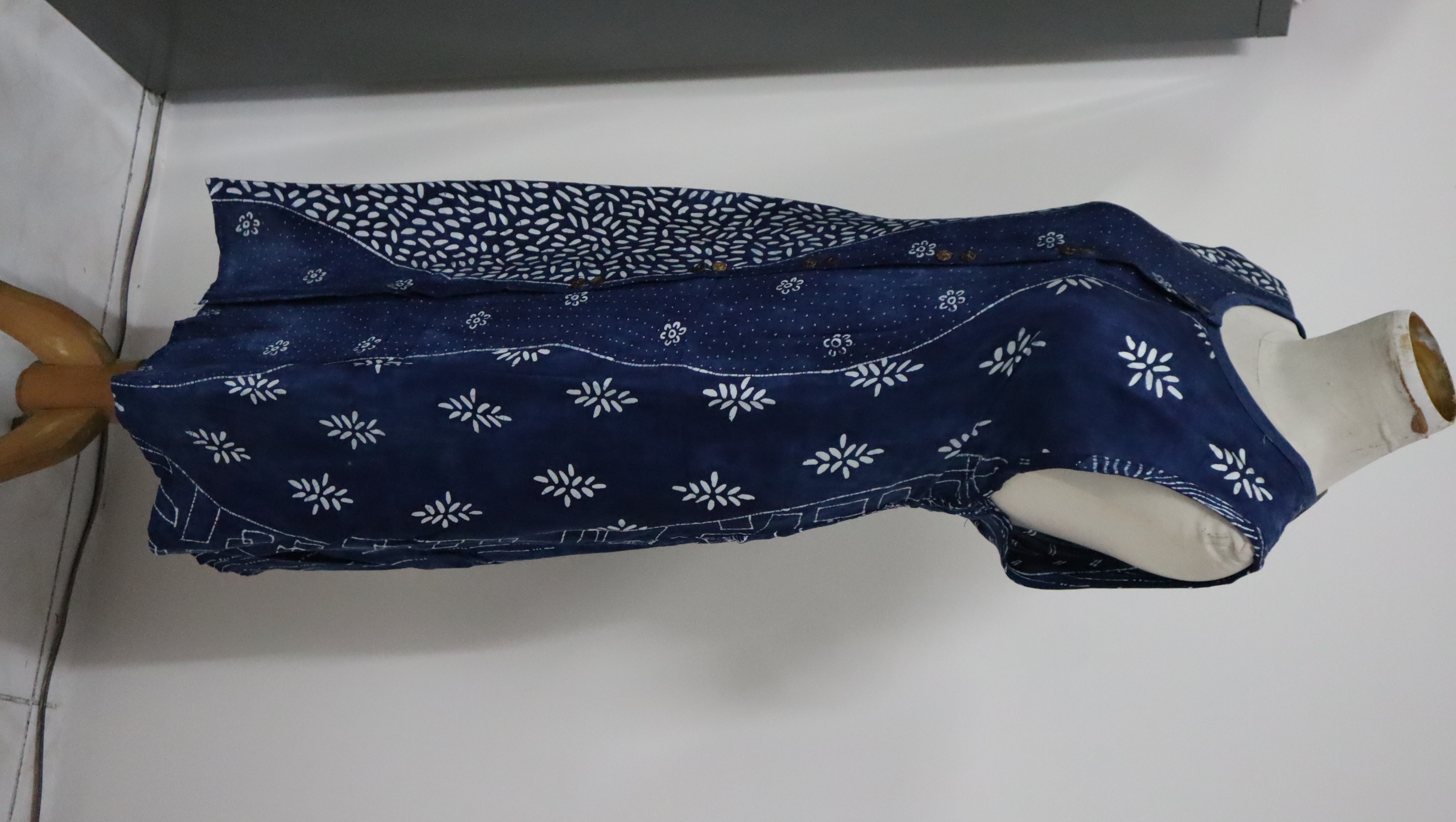 Outer Panjang Ceplis Batik Tulis