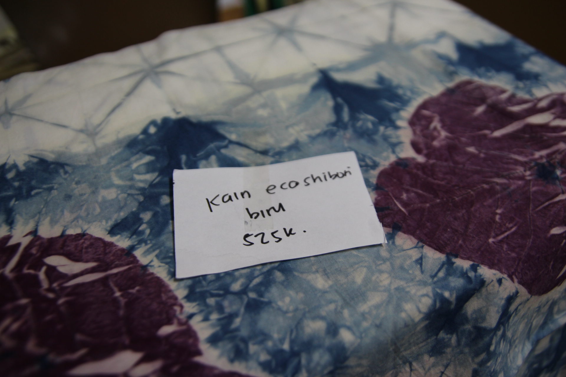 Kain Ecoshibori biru