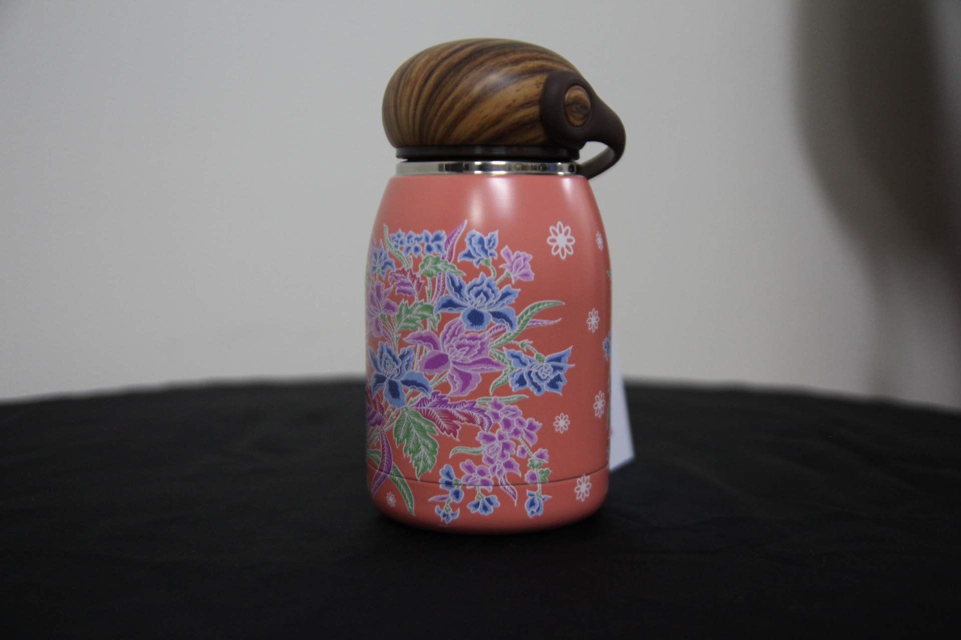 Tumbler Imut Motif Encim Salem